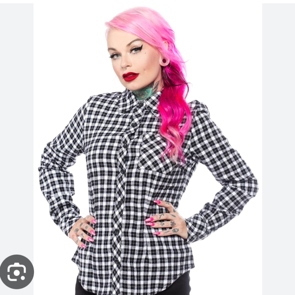 Sourpuss Tops - Black and White Sourpuss woman's flannel size small